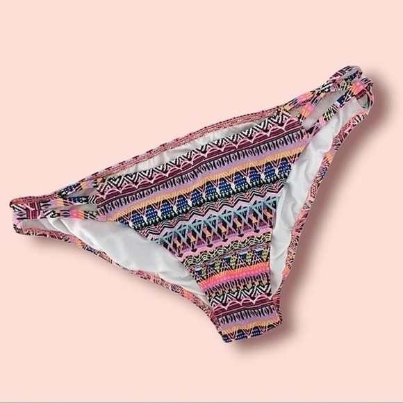 Victoria’s Secret Women’s Medium Boho Tribal Strappy Cheeky Bikini Bottom EUC - Picture 1 of 10
